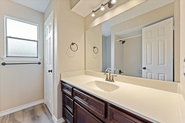 7238 N Hearthstone Green Drive, Houston, TX 77095