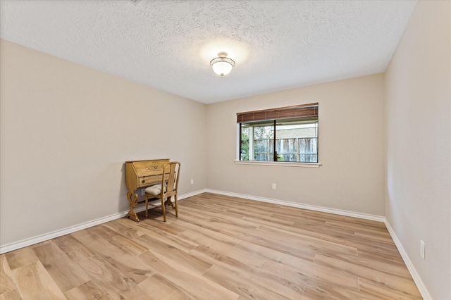 7238 N Hearthstone Green Drive, Houston, TX 77095