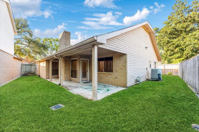 7238 N Hearthstone Green Drive, Houston, TX 77095