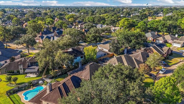 7238 N Hearthstone Green Drive, Houston, TX 77095