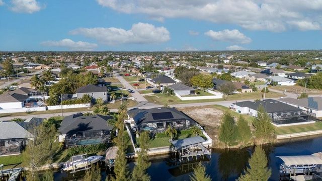 2115 SW 17TH PLACE, Cape Coral, FL 33991