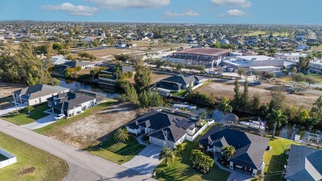 2115 SW 17TH PLACE, Cape Coral, FL 33991