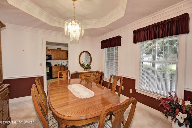 410 Old Towne Rd, Louisville, KY 40214