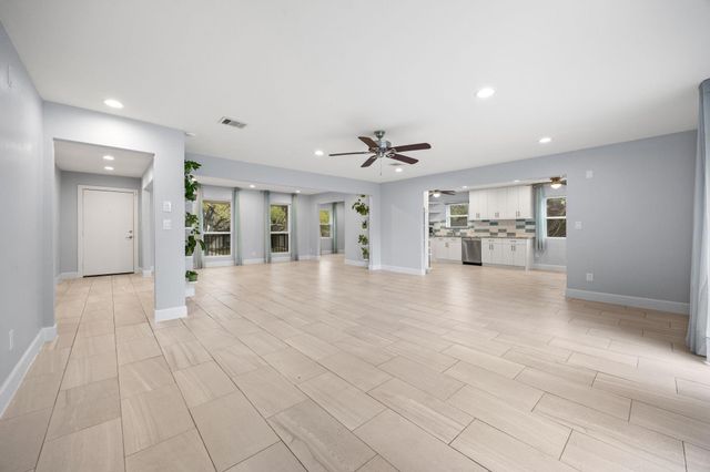 5006 Lymbar Drive, Houston, TX 77096