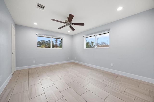 5006 Lymbar Drive, Houston, TX 77096