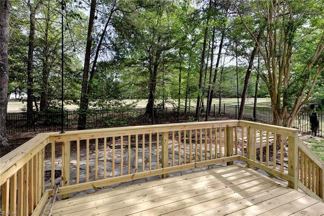 4032 Thorngate DR, Williamsburg, VA 23188