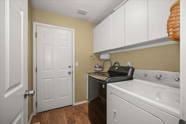 805 E Blackhawk Dr, Spokane, WA 99208