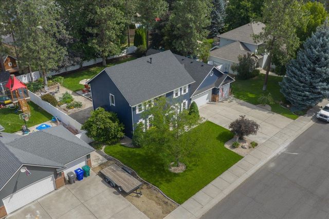 805 E Blackhawk Dr, Spokane, WA 99208