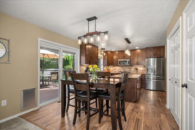 805 E Blackhawk Dr, Spokane, WA 99208