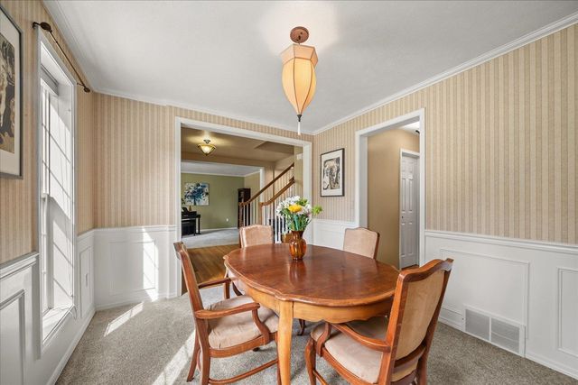 805 E Blackhawk Dr, Spokane, WA 99208