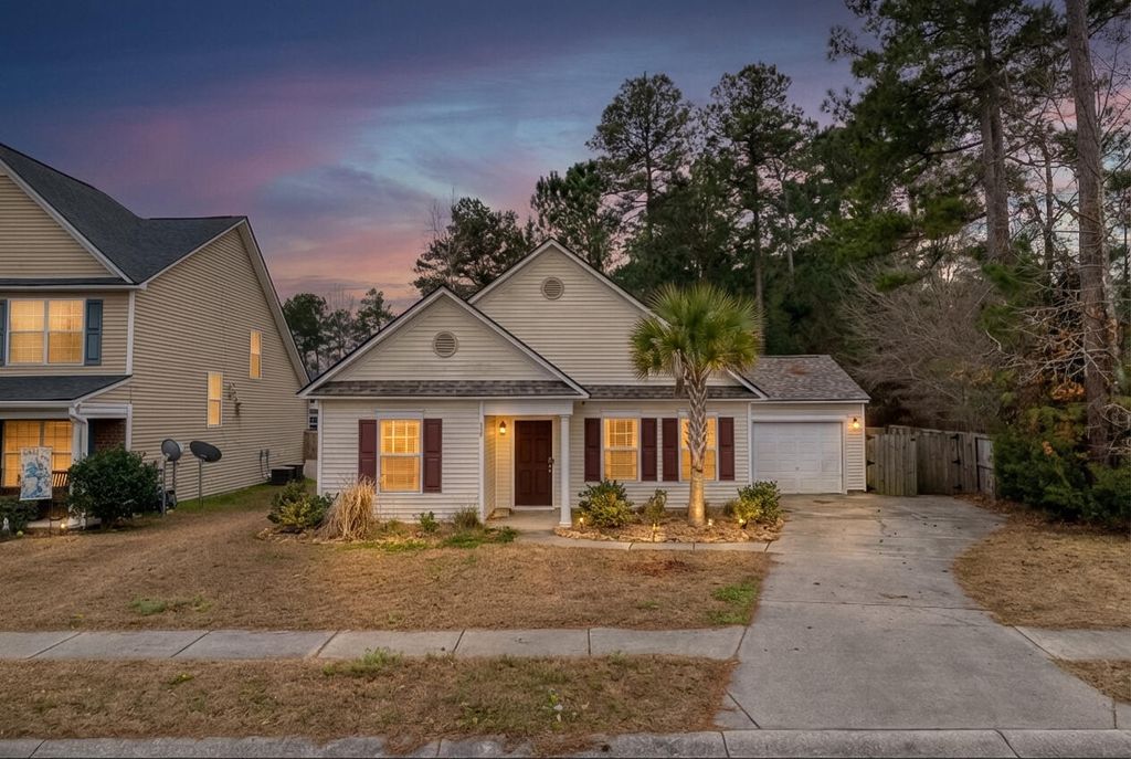 119 Patriot Lane, Summerville, SC 29486