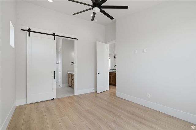 571 S ELENA LN, Ogden, UT 84404