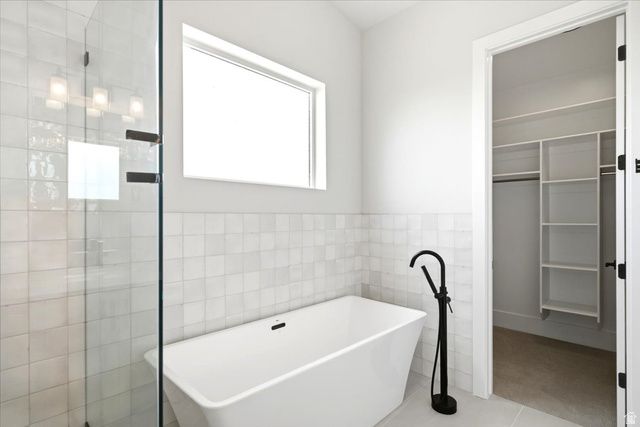 571 S ELENA LN, Ogden, UT 84404