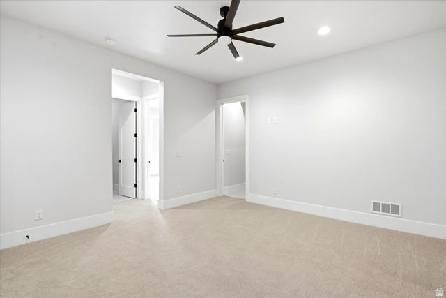 571 S ELENA LN, Ogden, UT 84404