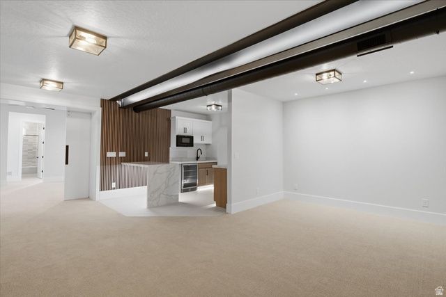571 S ELENA LN, Ogden, UT 84404