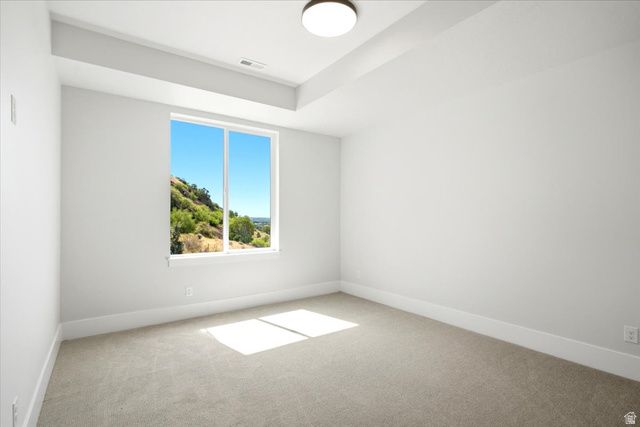 571 S ELENA LN, Ogden, UT 84404