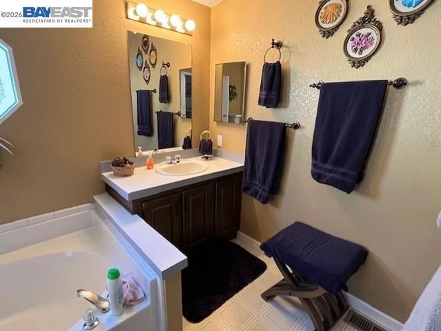 23 Palm Drive, Union City, CA 94587