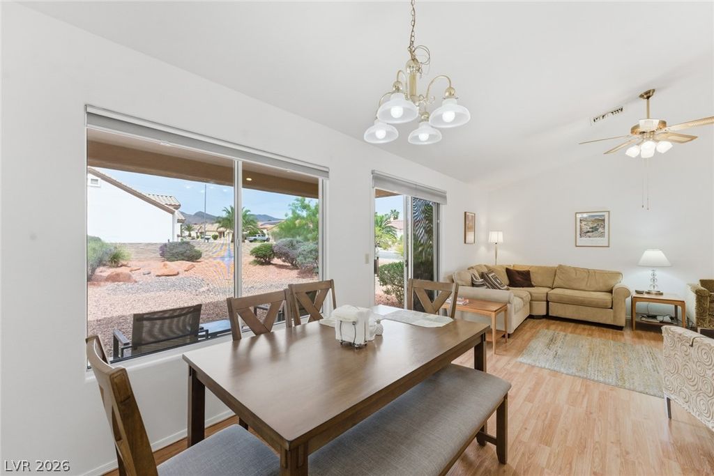 Image 16 of property listing at 2809 Tumble Creek Court, Las Vegas, NV 89134