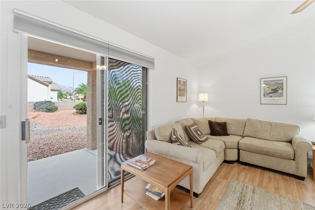 Image 35 of property listing at 2809 Tumble Creek Court, Las Vegas, NV 89134