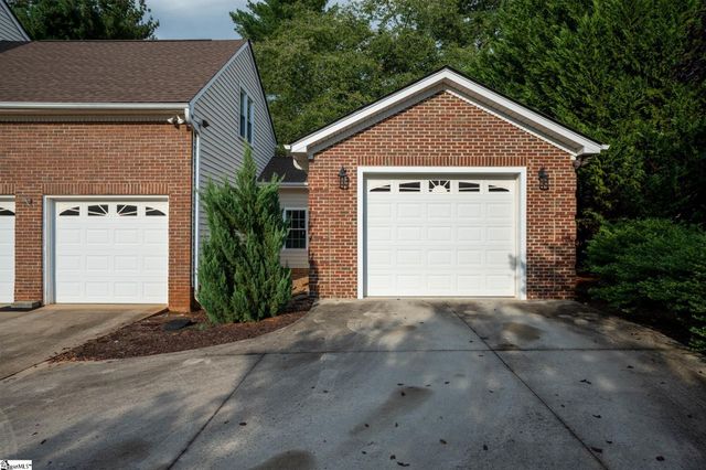 12 Horseman Lane, Greenville, SC 29615