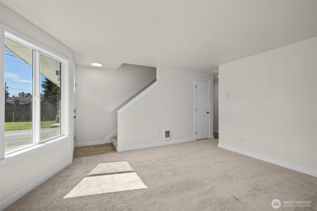 4 107th Street SE, Everett, WA 98204