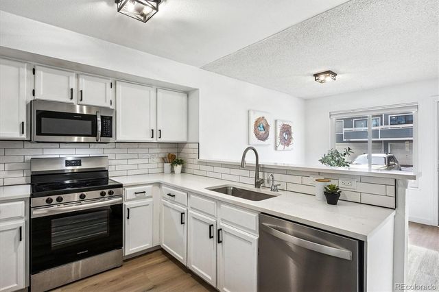 8769 W Cornell Avenue 8, Lakewood, CO 80227
