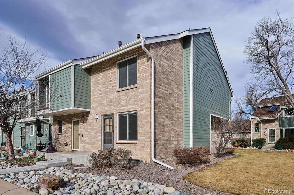 8769 W Cornell Avenue 8, Lakewood, CO 80227