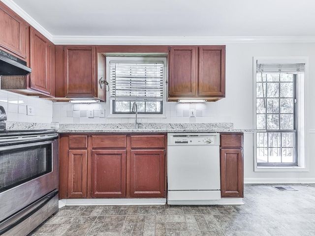 4211 Rose Trail SE, Acworth, GA 30102