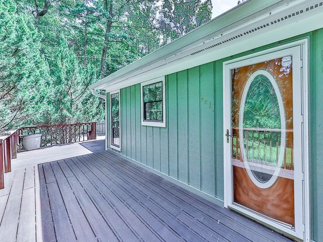 4211 Rose Trail SE, Acworth, GA 30102