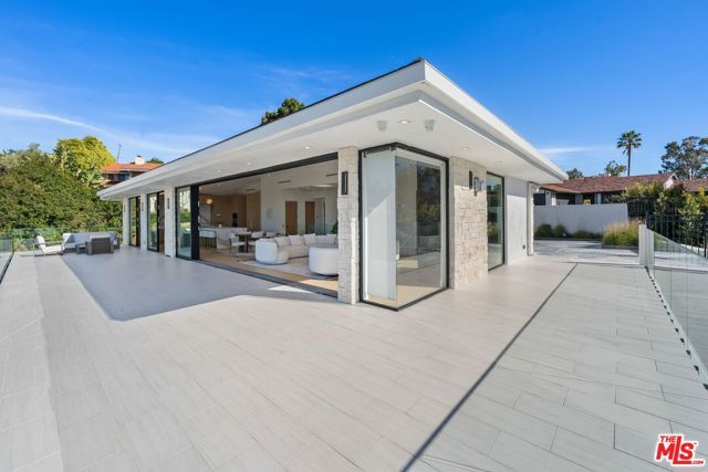 1565 Via Leon, Palos Verdes Estates, CA 90274