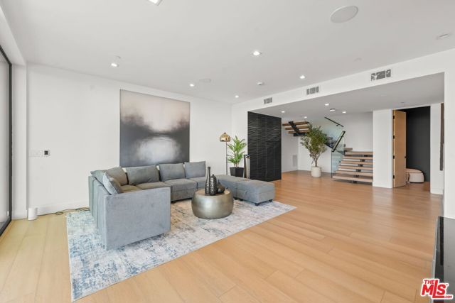 1565 Via Leon, Palos Verdes Estates, CA 90274