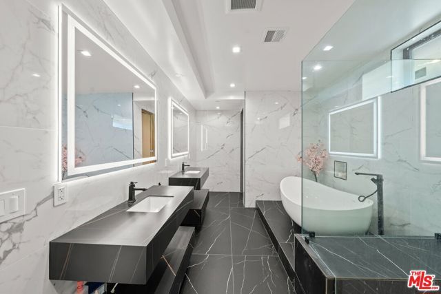 1565 Via Leon, Palos Verdes Estates, CA 90274