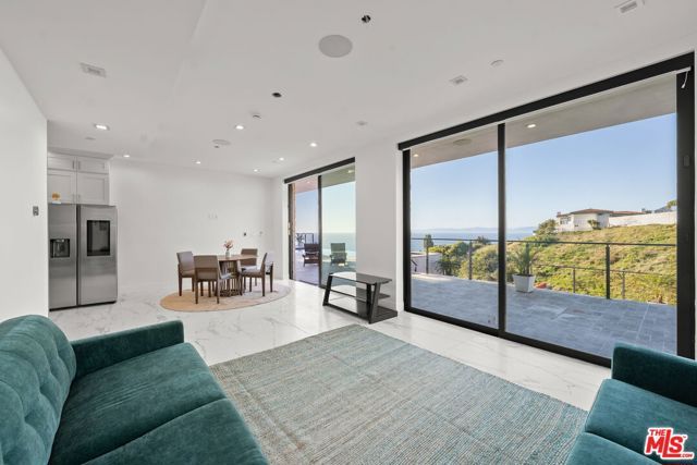 1565 Via Leon, Palos Verdes Estates, CA 90274