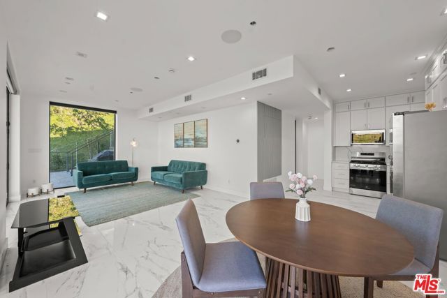 1565 Via Leon, Palos Verdes Estates, CA 90274