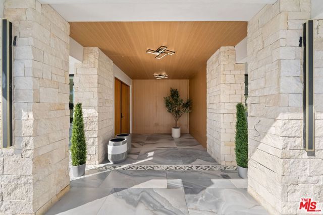 1565 Via Leon, Palos Verdes Estates, CA 90274