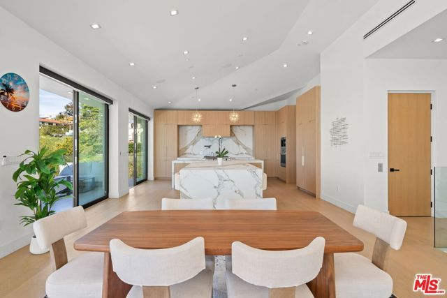 1565 Via Leon, Palos Verdes Estates, CA 90274