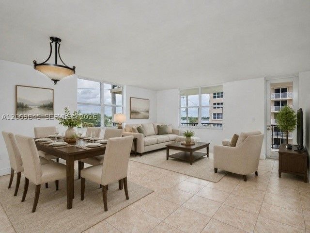 1501 S Ocean Dr 401, Hollywood, FL 33019