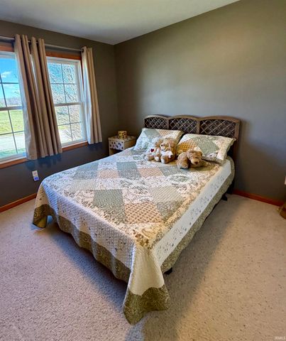 57143 Garnet Lane, Goshen, IN 46528