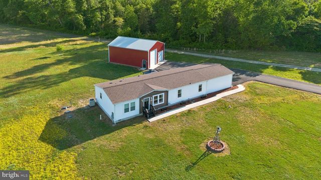 464 SANDTOWN RD, Felton, DE 19943