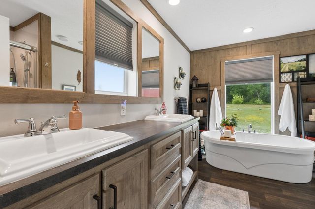 464 SANDTOWN RD, Felton, DE 19943