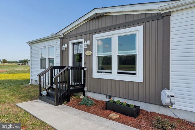 464 SANDTOWN RD, Felton, DE 19943