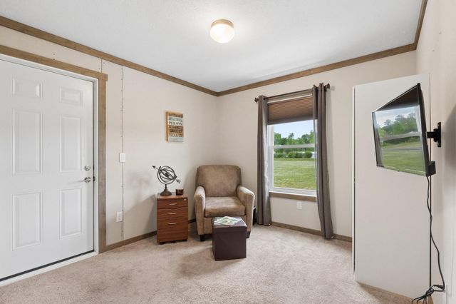 464 SANDTOWN RD, Felton, DE 19943