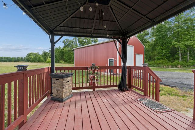464 SANDTOWN RD, Felton, DE 19943