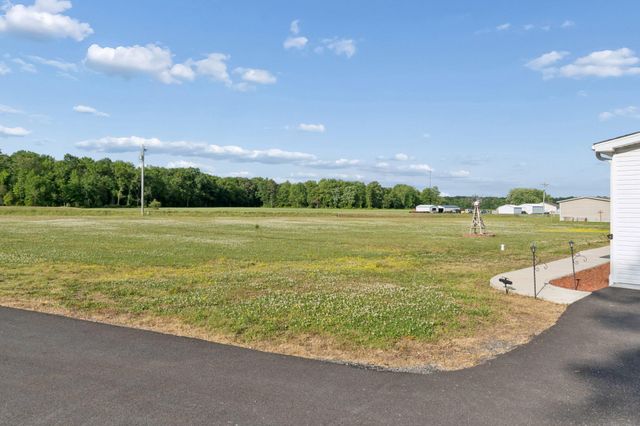 464 SANDTOWN RD, Felton, DE 19943
