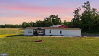 464 SANDTOWN RD, Felton, DE 19943
