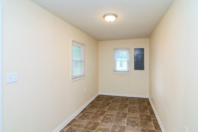 400 E Court Street, Lawrenceburg, KY 40342