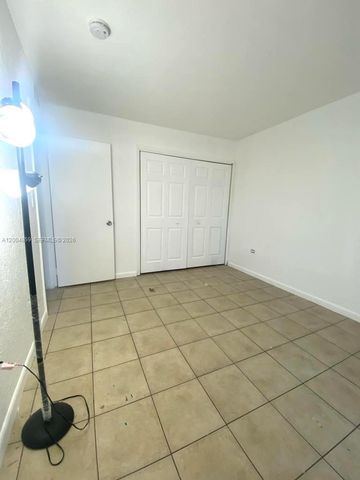 7256 SW 94 PL A4, Miami, FL 33173