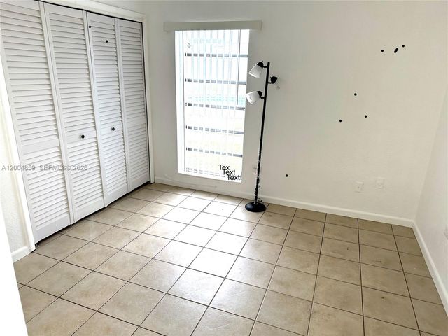 7256 SW 94 PL A4, Miami, FL 33173