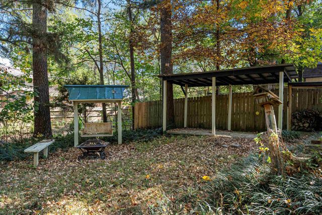 1528 HOLLY HILL DR, Memphis, TN 38138
