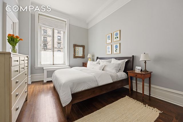 895 W End Ave Apt 1B, New York City, NY 10025